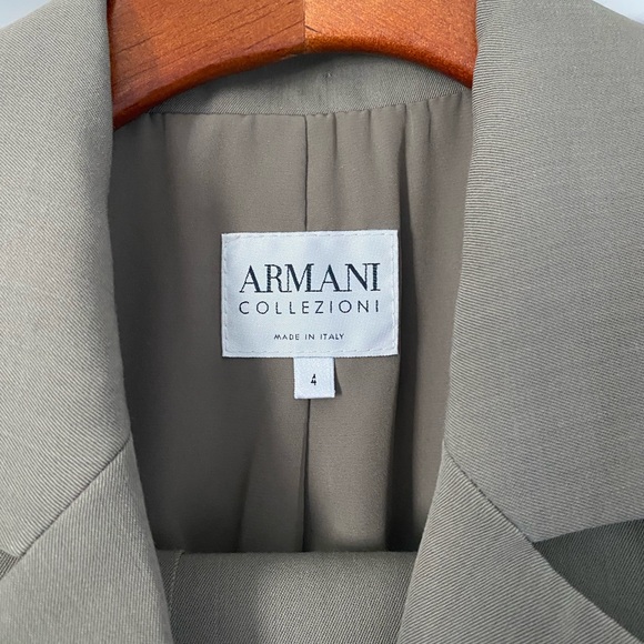 Womens Armani Collezioni pant suit. Size 4 - Picture 5 of 5